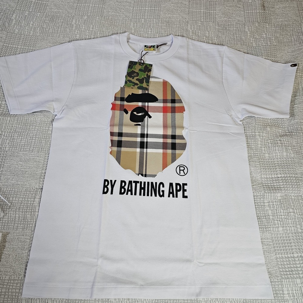 A Bathing‎ Ape Men's White Graphic Logo T-Shirt Crew Neck Size L